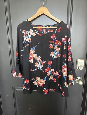 Zac & Rachel Floral Bell-Sleeve Blouse - Black Red Sz 1X Lace Trim Coastal